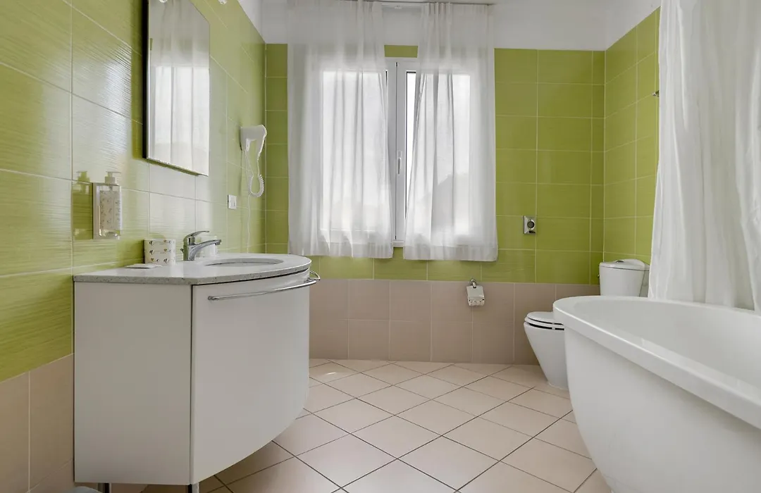 Bolgheri Marina Resort-1